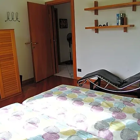 Alojamento de Acomodação e Pequeno-almoço Sari 4*