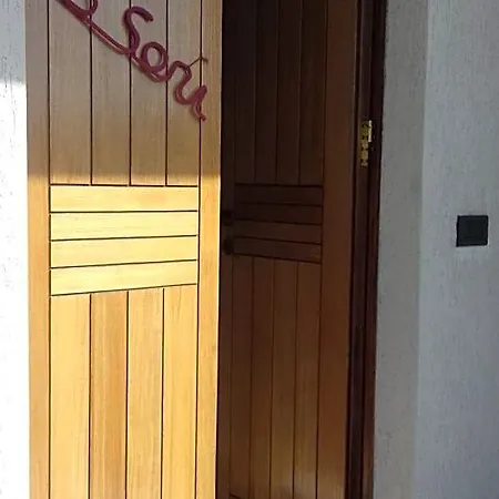 Alojamento de Acomodação e Pequeno-almoço Sari Como